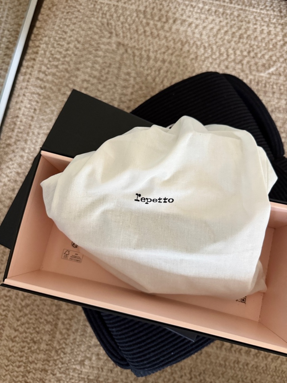 Repetto Black Garance Ballet Flats - square toe - rubber sole - Picture 8 of 12